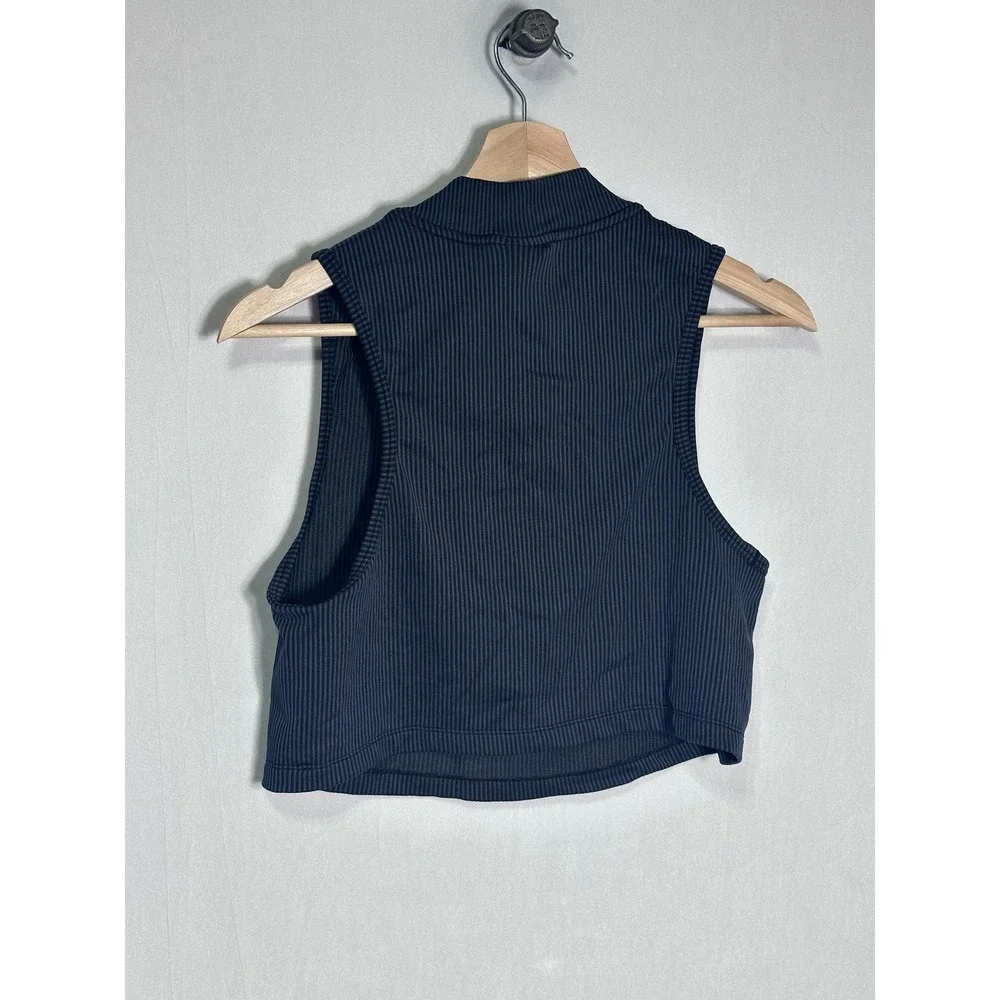 Nike Black Ribbed Crop Tank Top with White Logo - Picture 5 of 7